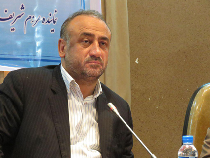 شکایت احمدینژاد بار سیاسی دارد/ رسانه با باجخواهی رشد نمیکند